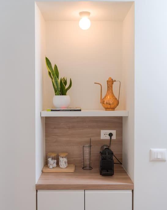 Anna'S Blloku Apartment Тирана Екстериор снимка
