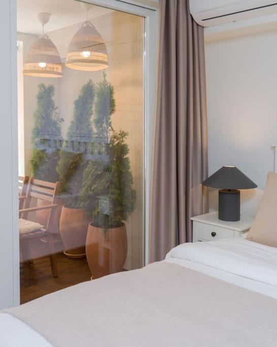Anna'S Blloku Apartment Тирана Екстериор снимка